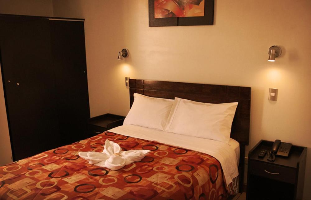 Danoba Hotel กาฮามาร์กา ภายนอก รูปภาพ